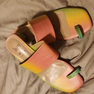 Woman's shoes